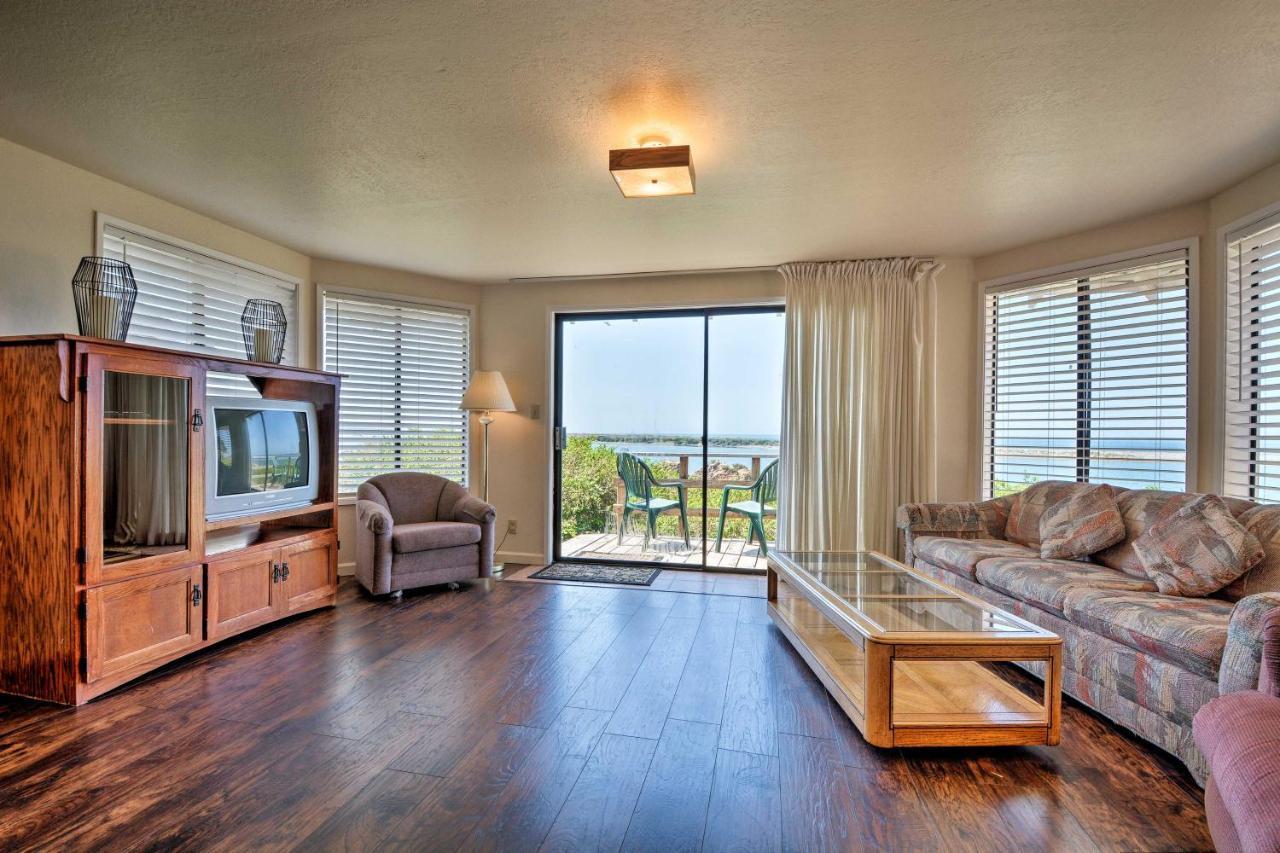 Smith River Vintage Cabin Oceanfront Deck And Views Exteriér fotografie