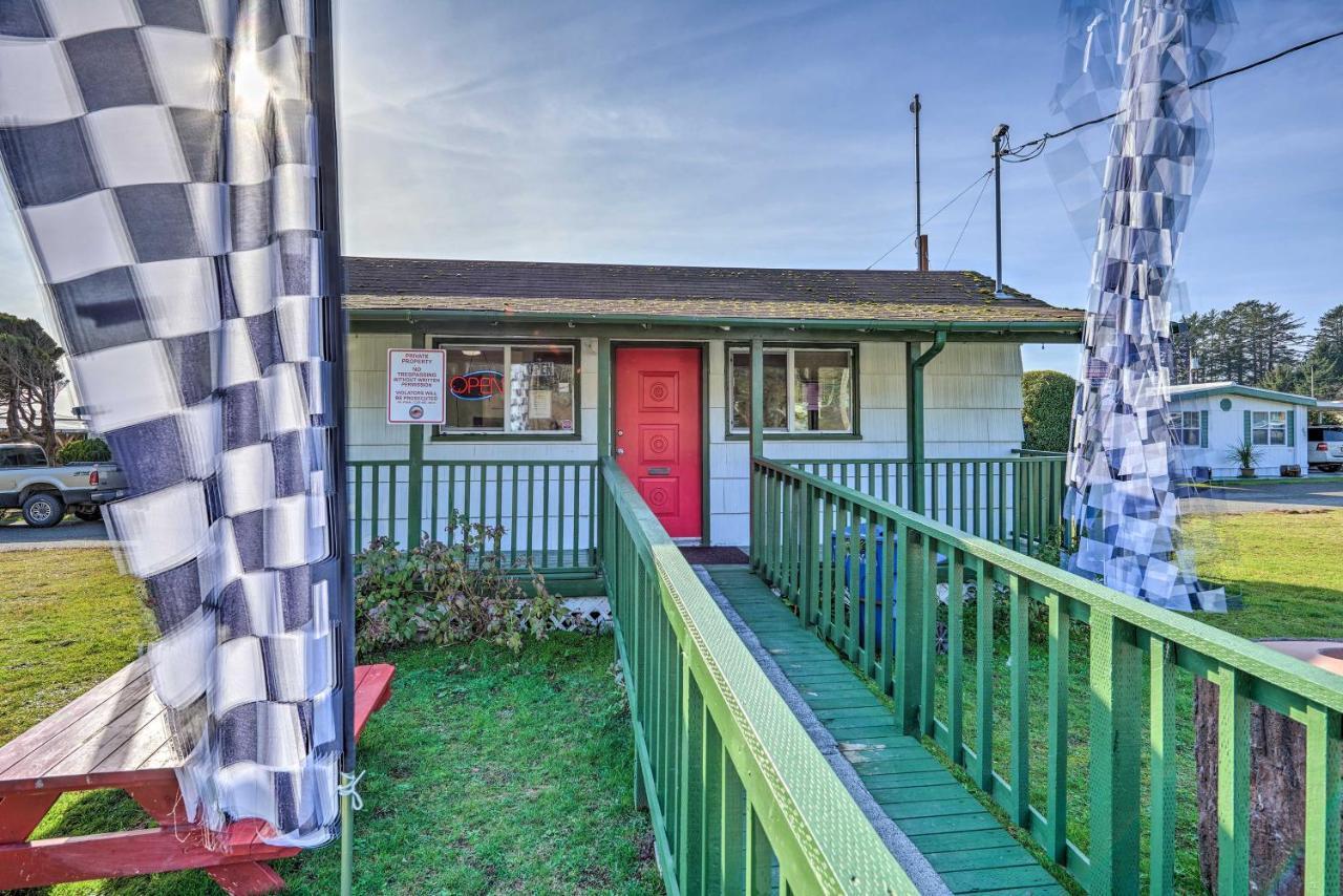 Smith River Vintage Cabin Oceanfront Deck And Views Exteriér fotografie
